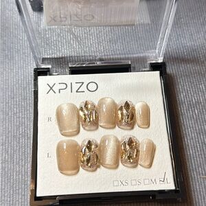 XPIZO Gold Glitter Press-On Nails Set